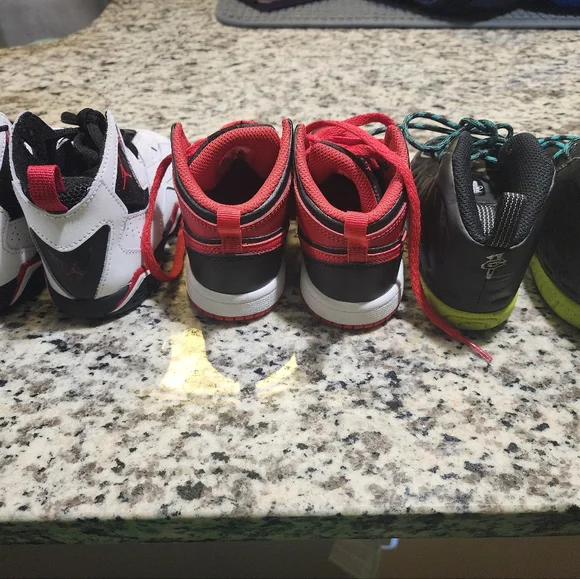 10C size 3 pair together - Picture 2 of 4